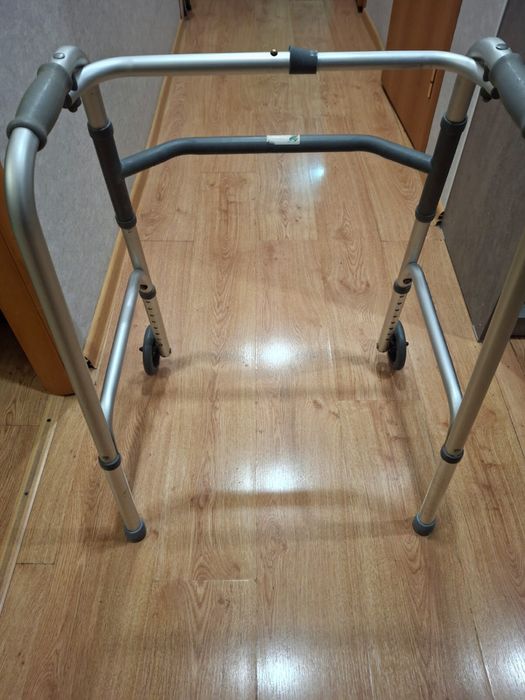 Ходули взрослые почти новые