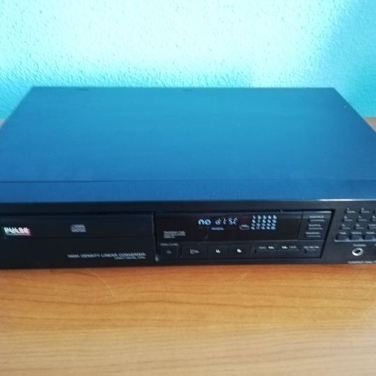 Sony Compact Disc Player CDP-195