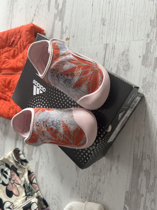 Guess Diesel H&M Adidas disney Nike