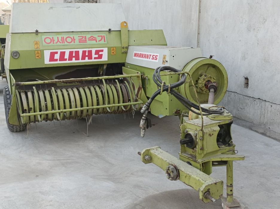 Claas markant 55