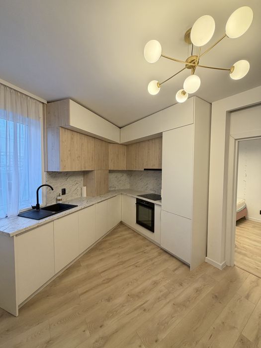 Inchiriez apartament 3 camere zona vivo/bmw parcare subterana