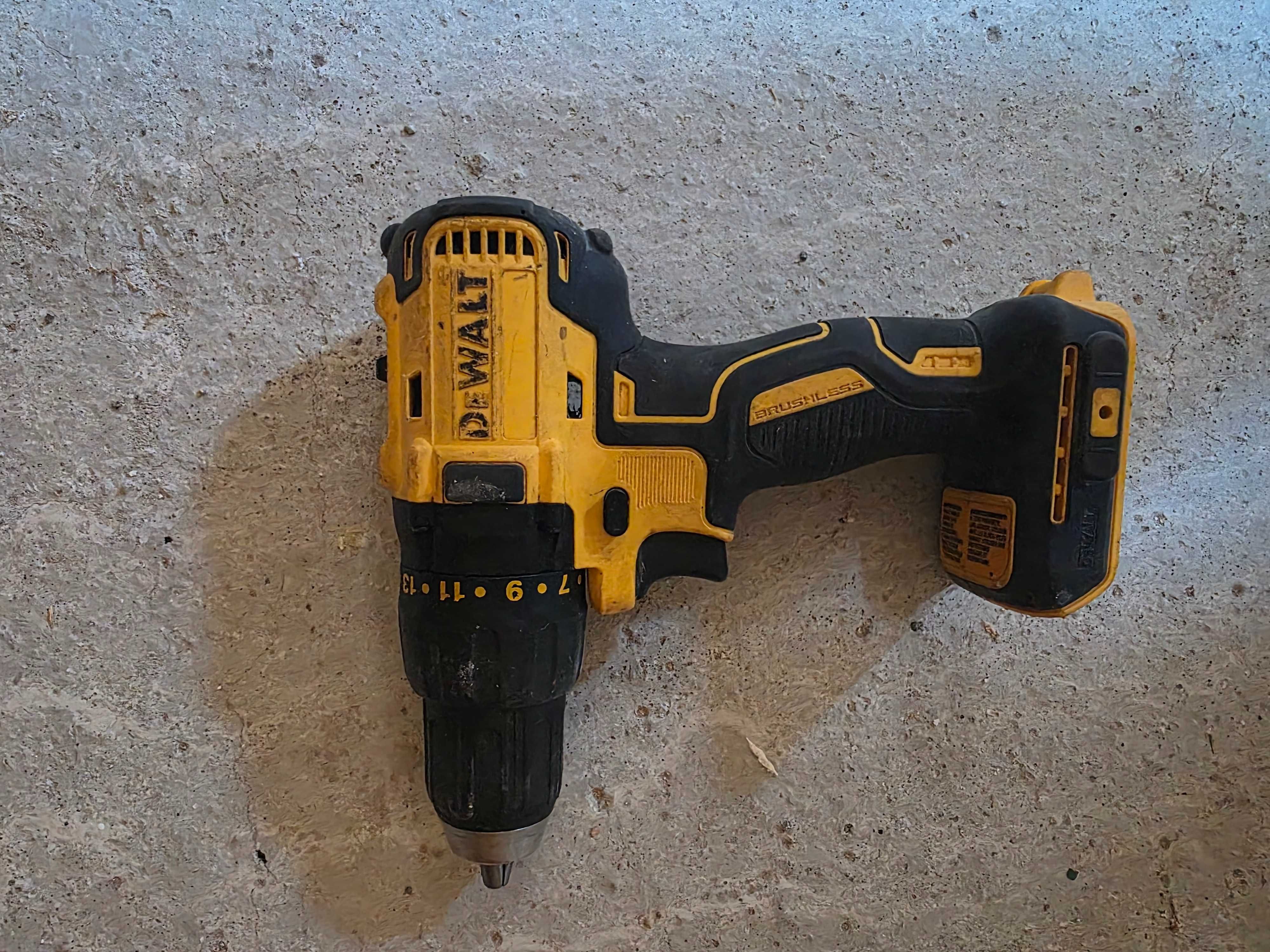 Винтоверт Dewalt 18v