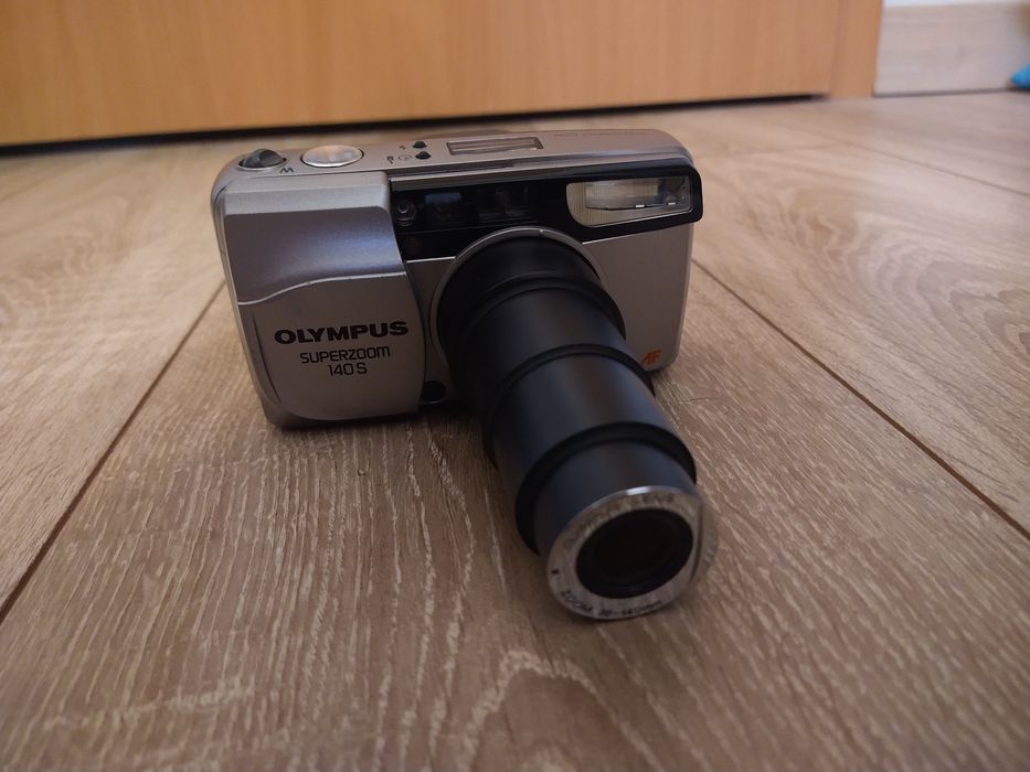 Olympus 140s camera foto film