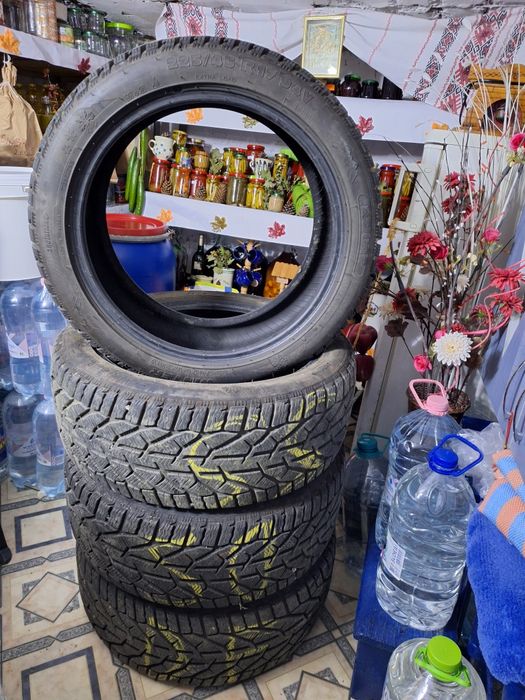 Vând anvelope iarnă  vw passat