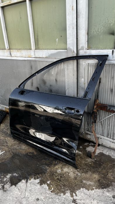 Предна и задна лява врата VW Touareg 2