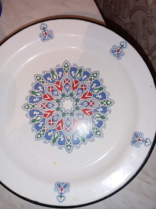 Продам  поднос,стаканы,вилки,ложки  СССР