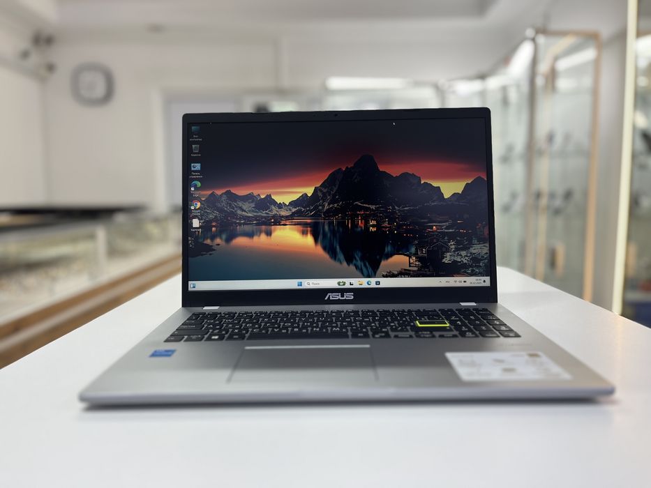 Ноутбук Asus VivoBook E510