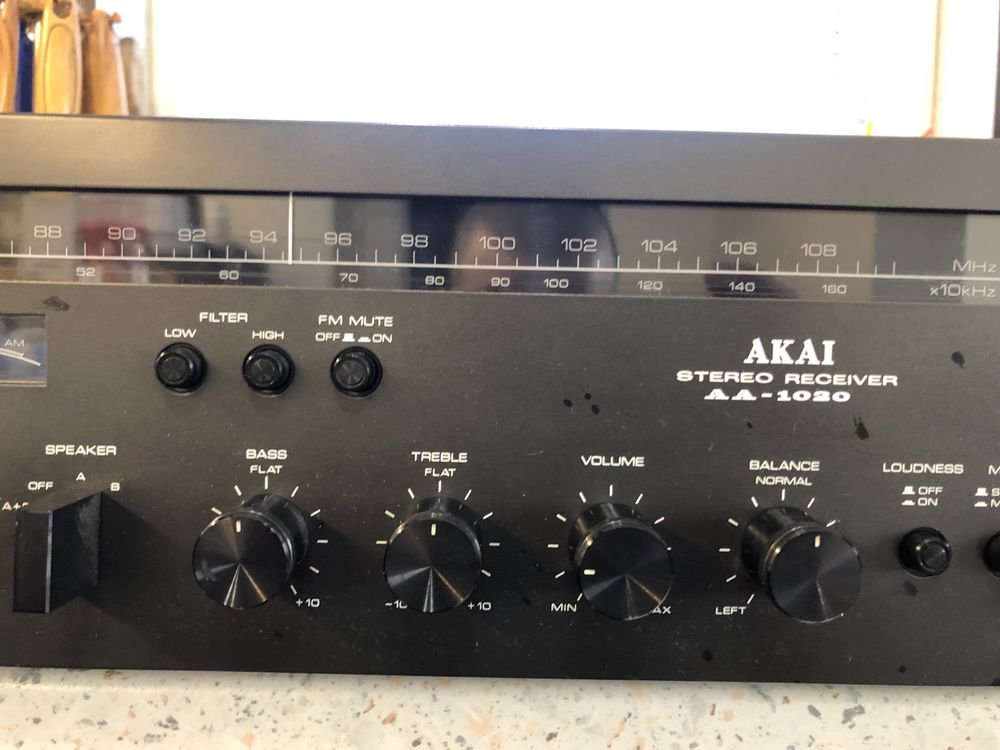 Акай AA-1020 Akai