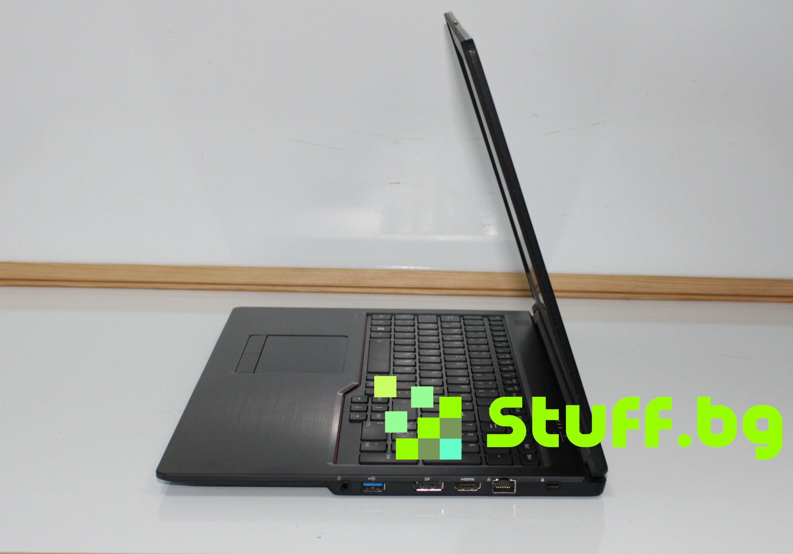 Лаптоп FUJITSU LIFEBOOK U758 15.6'' i7-8550U\8GB\256GB SSD