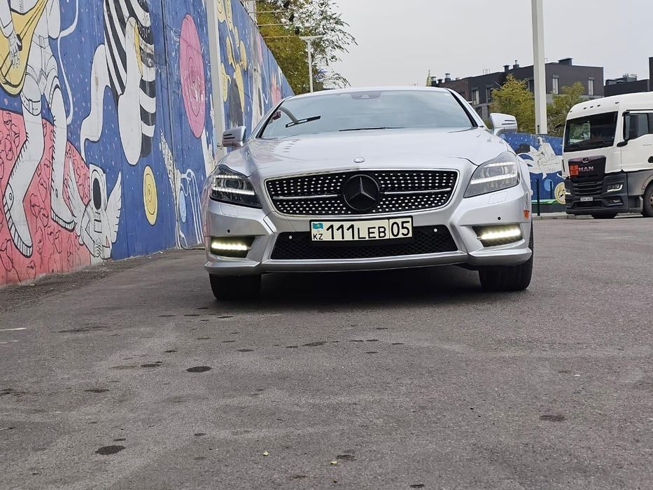 Бампер cls передний задний в сборе