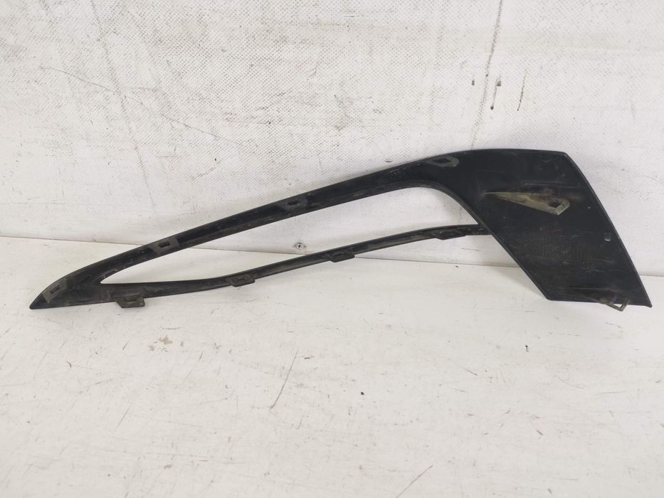 Орнамент Решетка Проектор Десен БМВ Серия 5 Г30 / BMW Seria 5 G30 - Ор