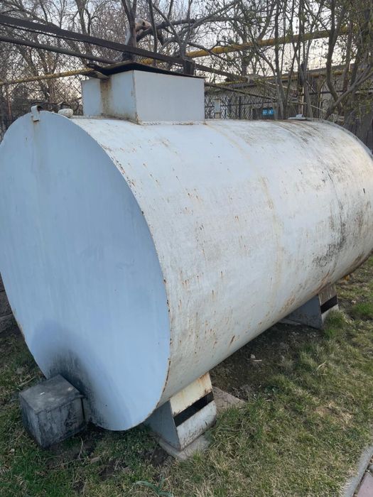 Продам емкость цистерна для дизтоплива 3 куб.м.