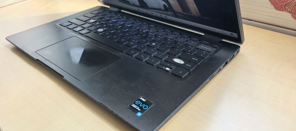 Laptop Dell Latitude 7420_i7 gen 11 vPRO_16GB LPDDR4X_512GB_