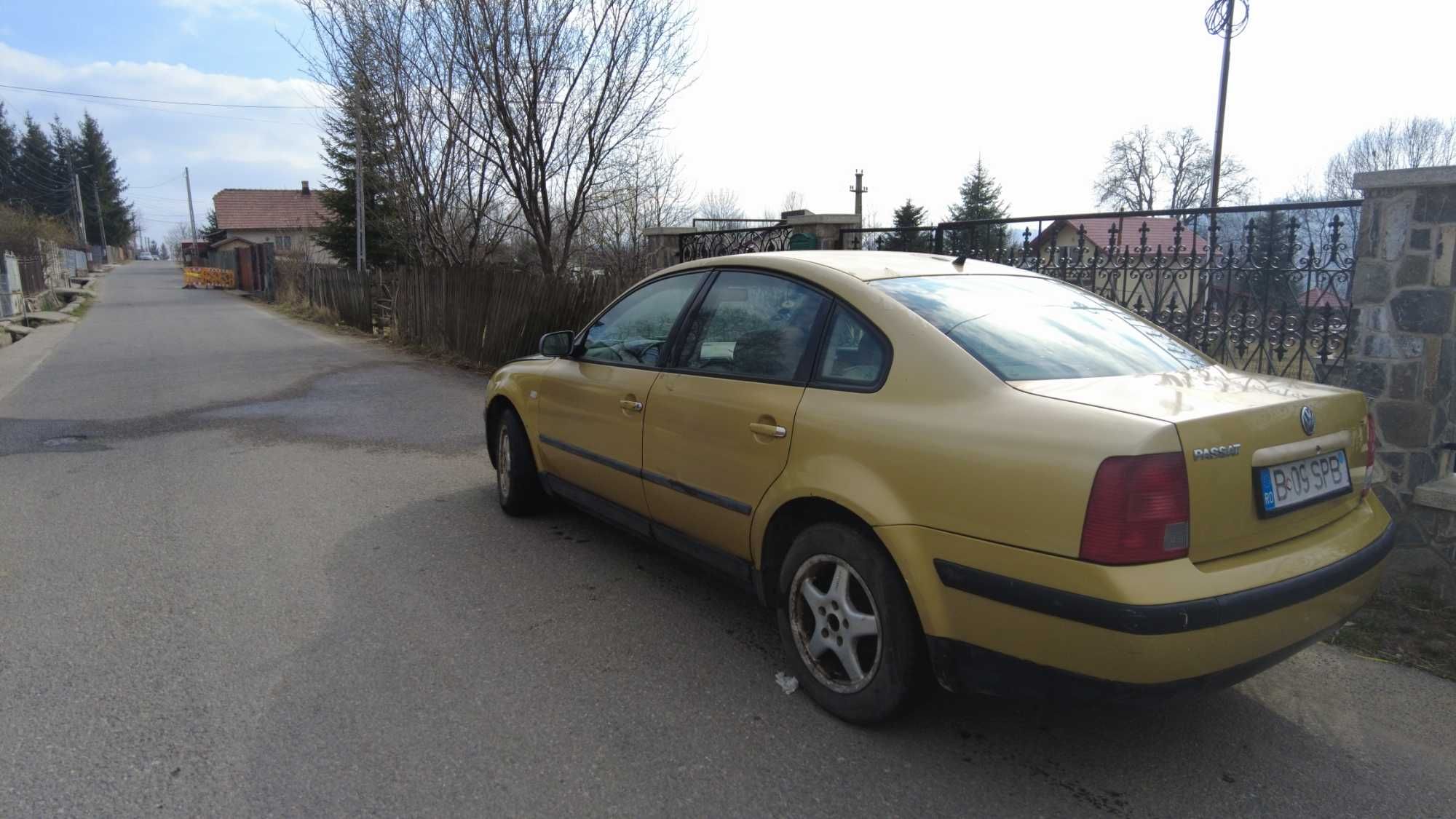 Vand/dezmembrez Volkswagen Passat b5 1.9 tdi