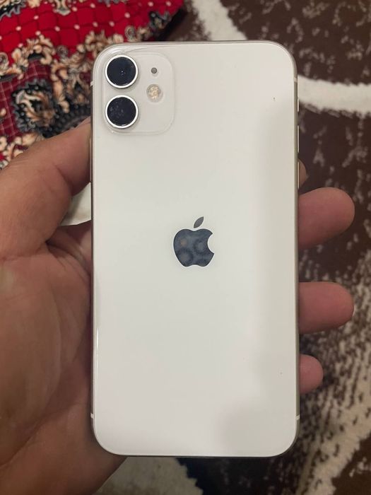 Iphone 11 sotiladi narxi 3 million
