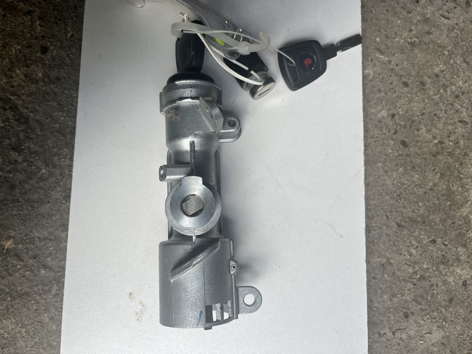 Vand contact scania 2 chei plus butuc usa sofer