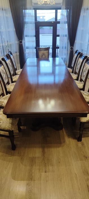 Срочно недорого продается.