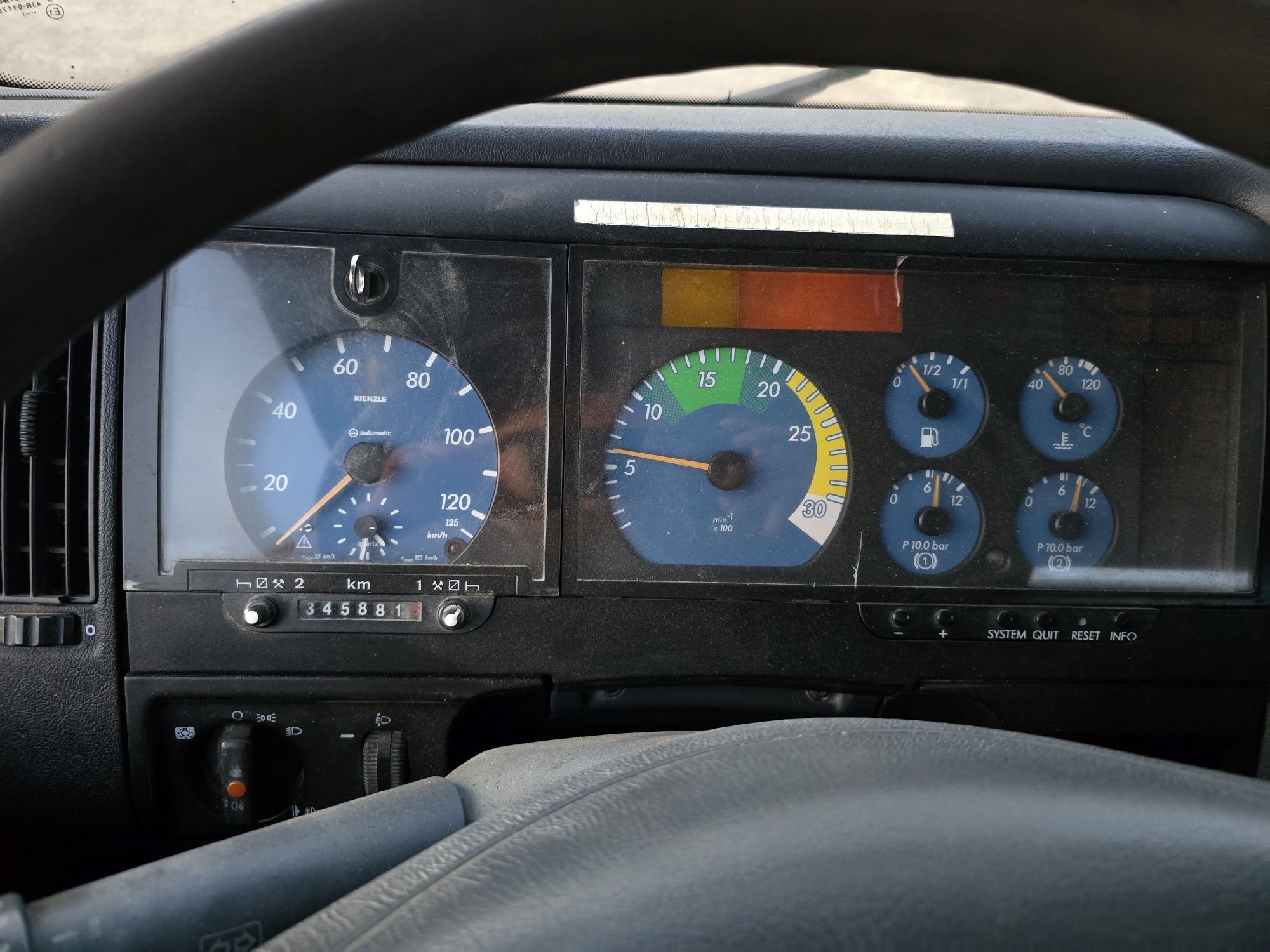 Mercedez Atego 1828