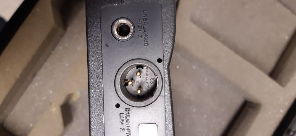 Microfon cu emițător shure sm 58