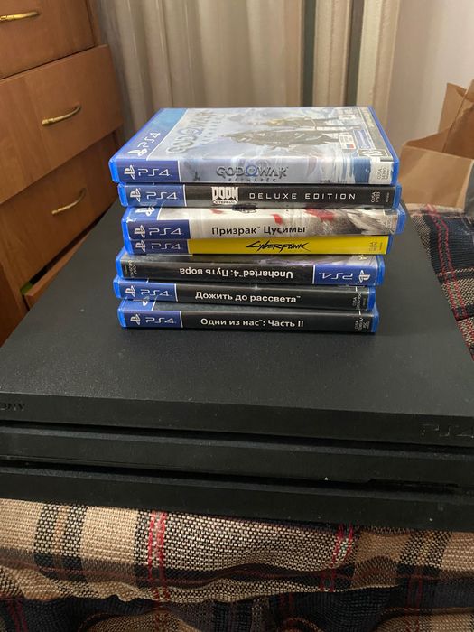 Playstation 4 pro 1TB