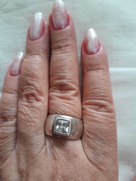 Inel din argint și cubic zirconia - 6,2 gr.