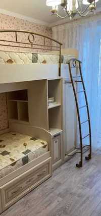 Продается мебель для детской комнаты 300000 тенге,НОВАЯ