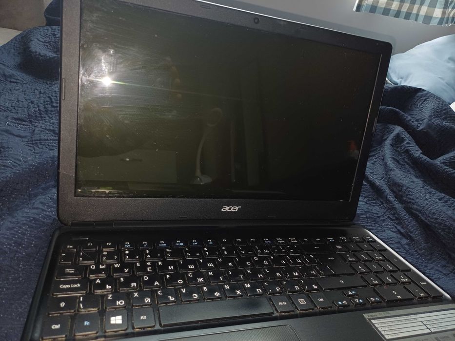 Перфектен, Aser Aspire, E1-570G,  intel core i5, перфектен.