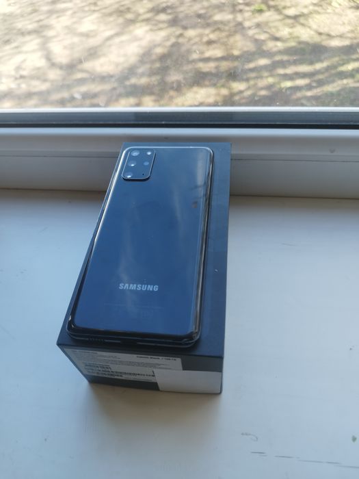 Samsung s20+ продается