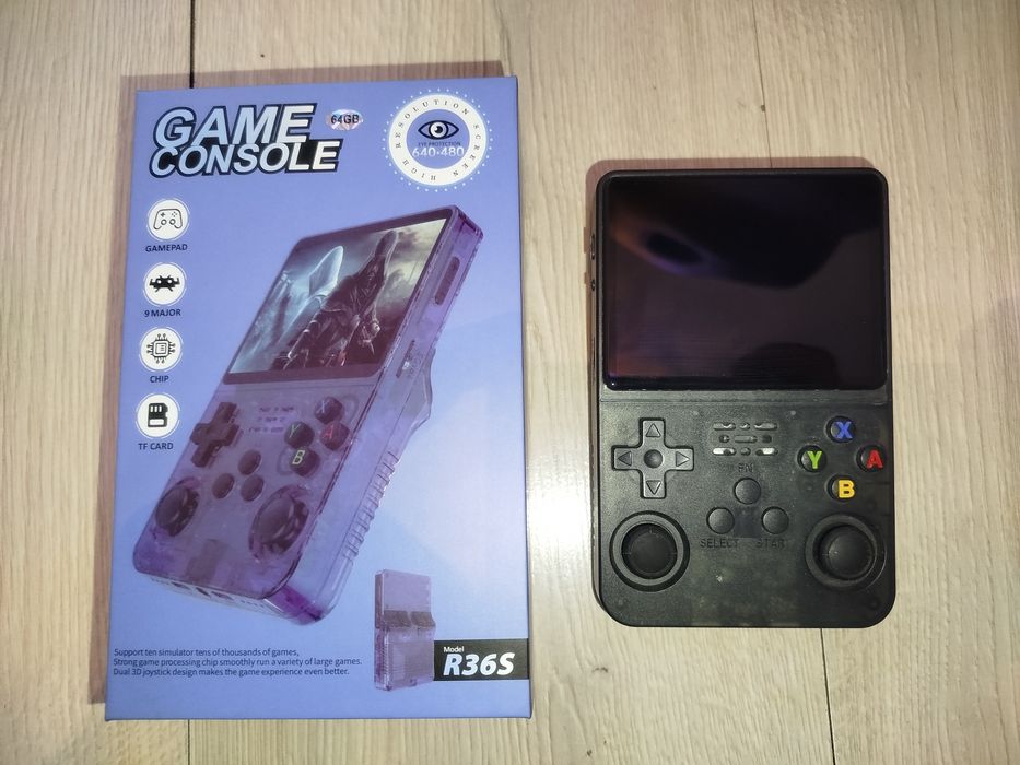 Портативная игровая приставка
