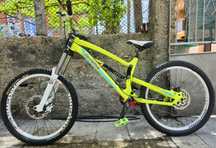 Ram Synergy 26 цола DH bike 1x9 скорости Rockshox Boxxer вилка 200mm.