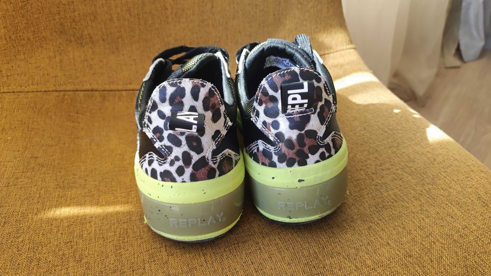 Маратонки Replay