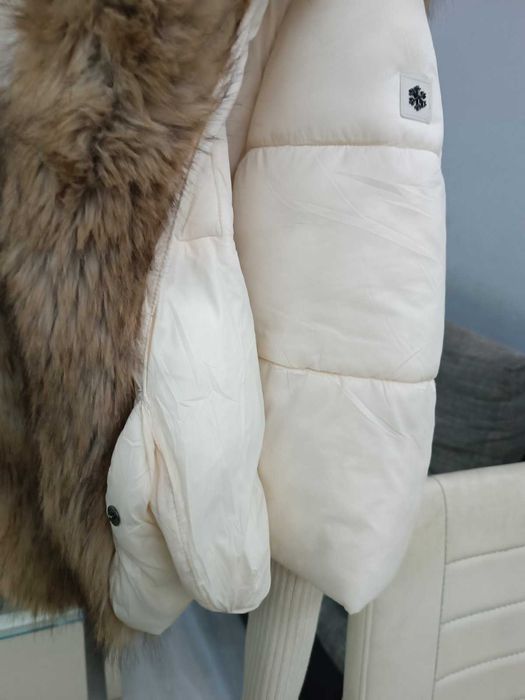 Зимно яке с пух яка