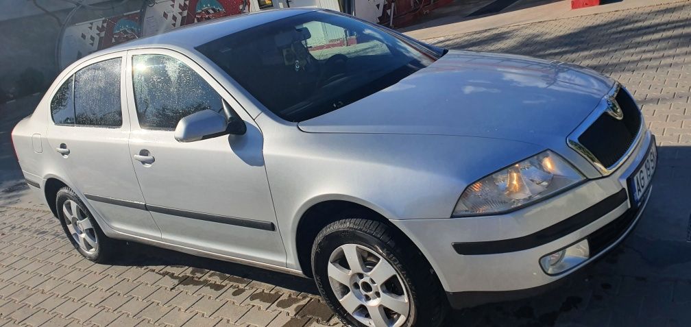 Skoda Octavia 2, 1.6 mpi+gpl