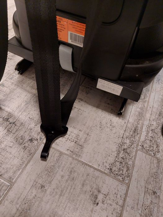 Столче за кола Britax Trifix i-SIZE 76-105 см, до 22кг