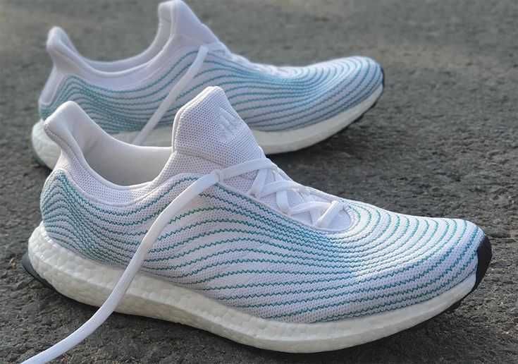 Оригинални Мъжки Маратонки *ADIDAS ULTRABOOST PARLEY * EU44 2/3