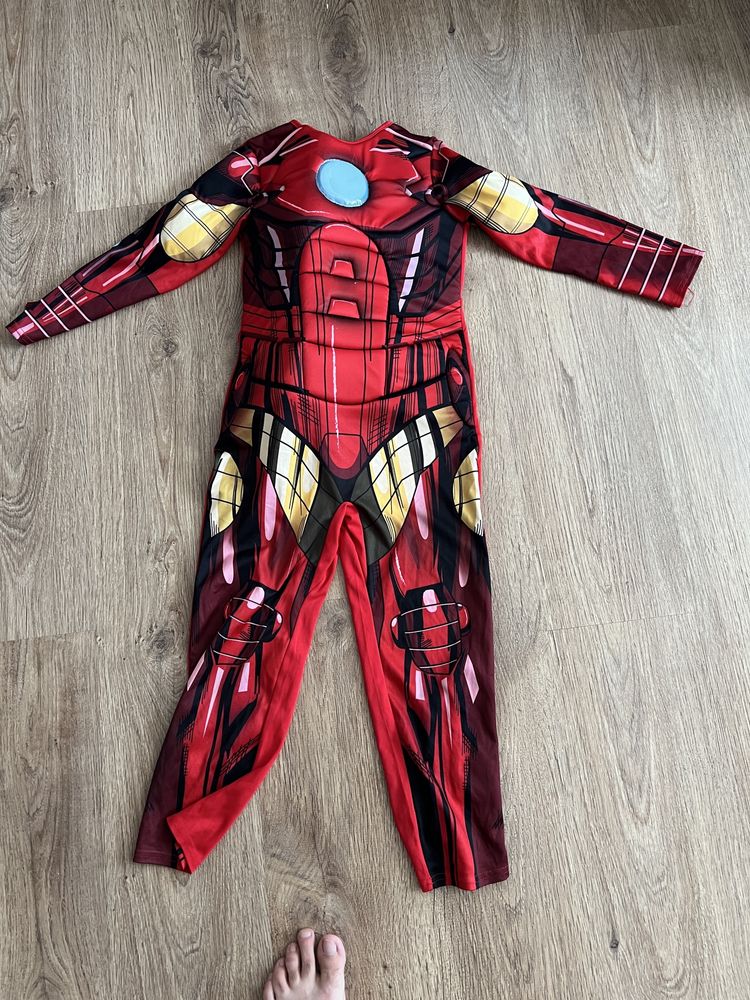 Костюми spider man iron man