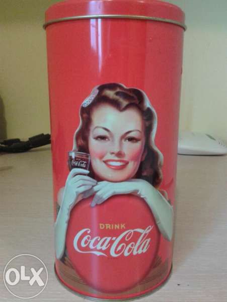 Кутия Coca-Cola