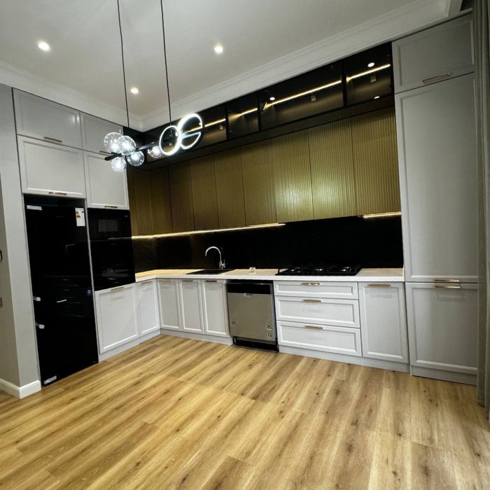 Продажа евро квартира ЖК Казахстан на: Ц-6 3/7/10 89м2