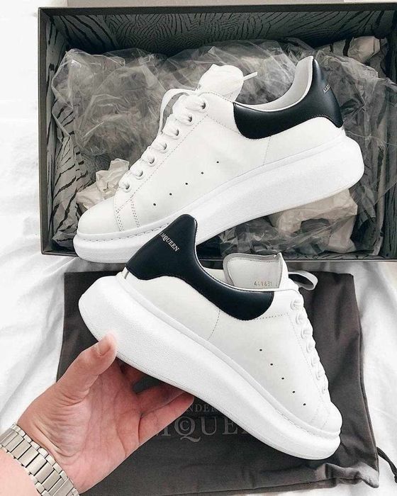 Adidași Mc Queen unisex