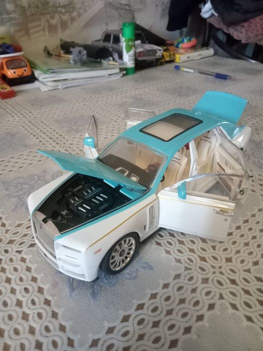 Ролсс супер тачка