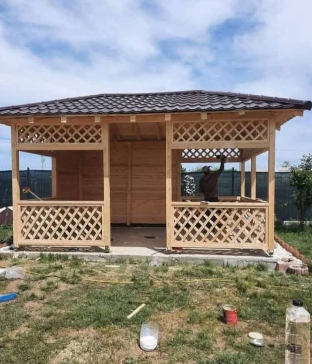Meseriași constructori