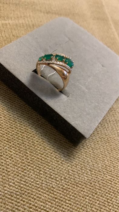 Украшения из золота