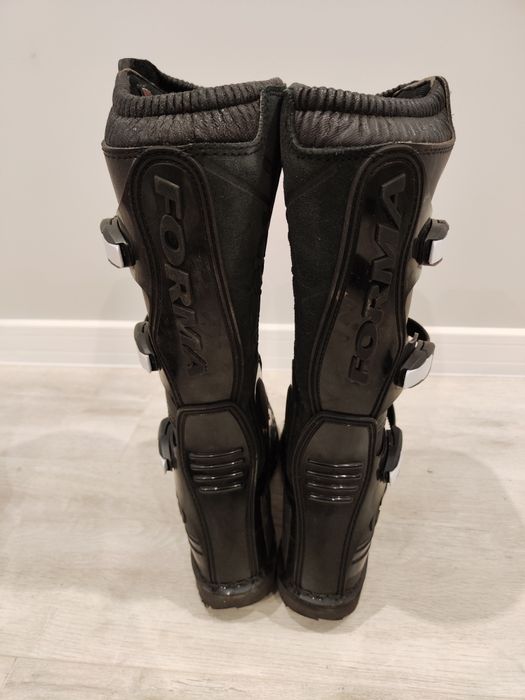 Кросови ботуши FORMA номер 44