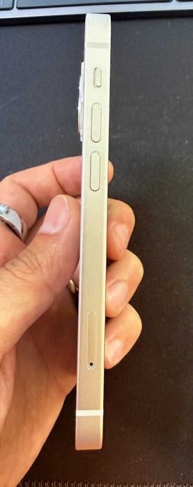 Vând Iphone 13 mini 128GB Starlight (alb) impecabil
