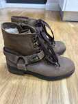 Bocanci iarna UGG