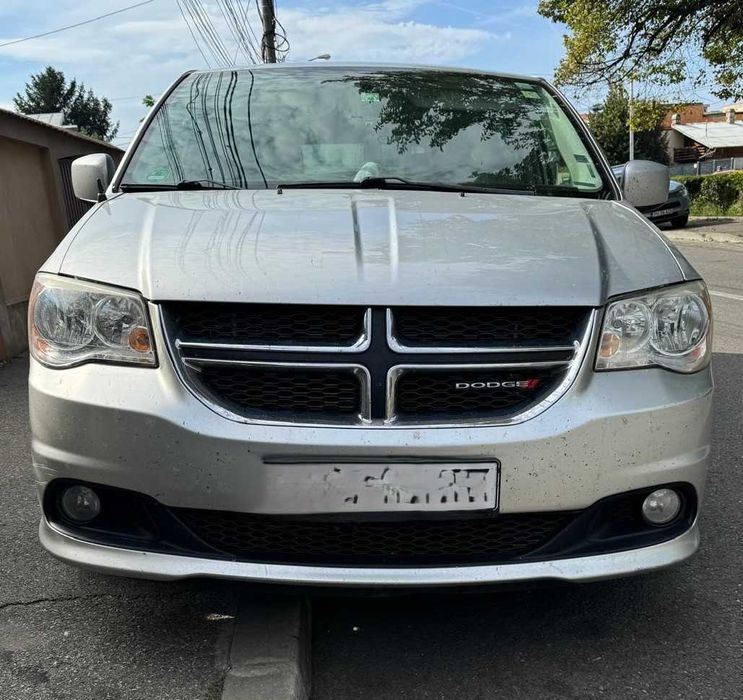 dodge grand caravan 2011