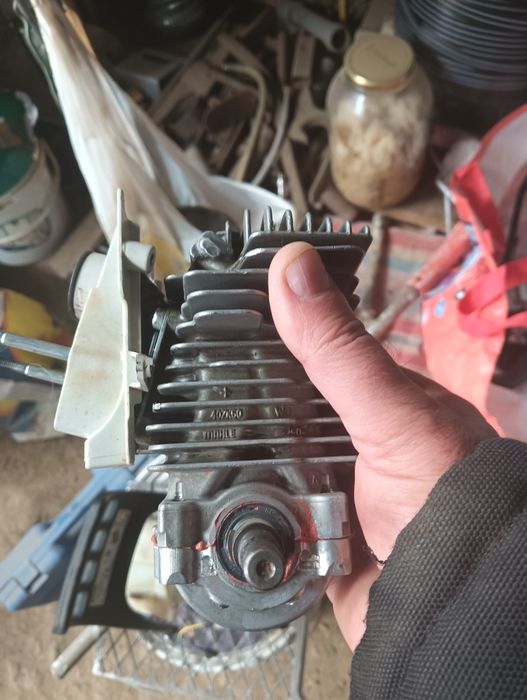 Motor drujba Stihl 211 original