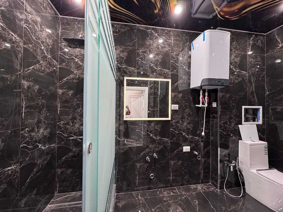 2 хоналик квартира 7 этаж кирпичный  янги дом, бухара сити,