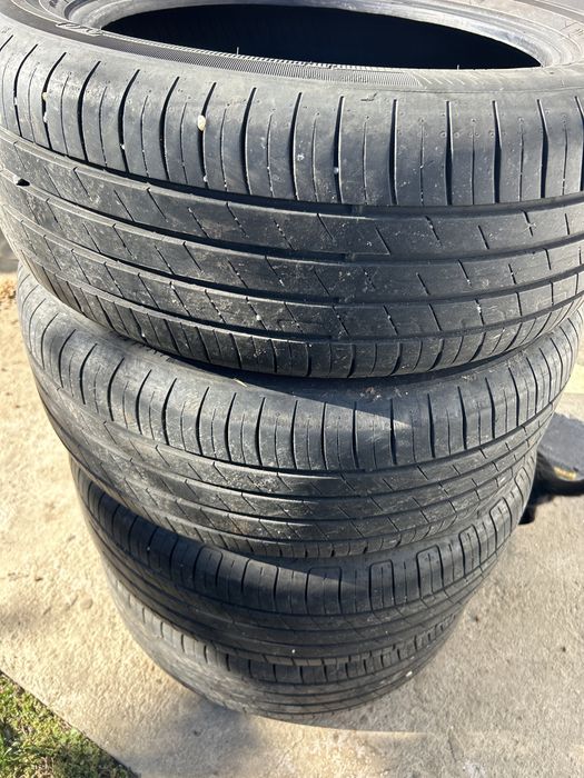 215 55 17 Goodyer vara