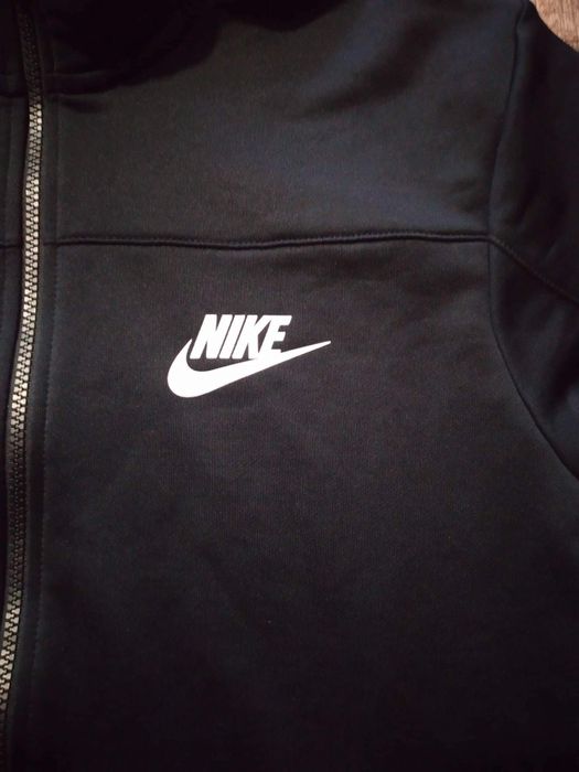 Горнище Nike размер М